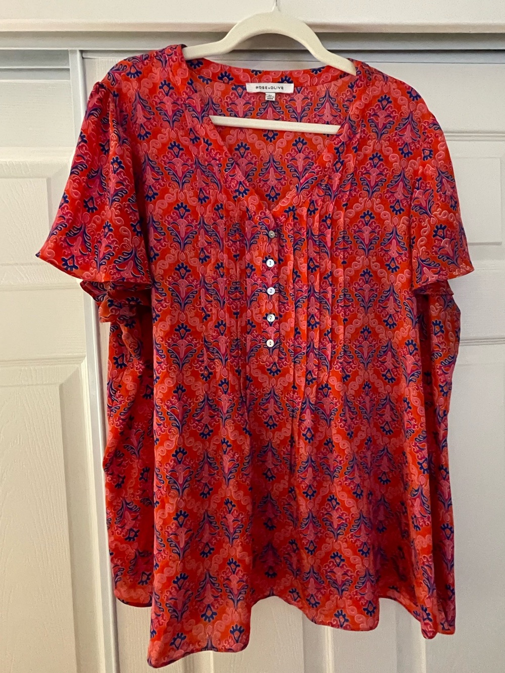 Rose + Olive Red Floral Flutter Sleeve Blouse